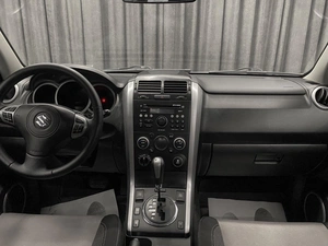 Внедорожник Suzuki Grand Vitara 2011 года, 1199000 рублей, Красноярск