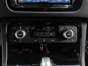 Внедорожник Volkswagen Touareg 2016 года, 2580000 рублей, Тюмень