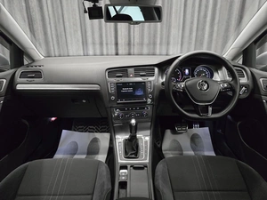 Универсал Volkswagen Golf 2015 года, 1449000 рублей, Красноярск