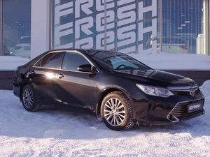 Седан Toyota Camry 2015 года, 2160000 рублей, Владимир