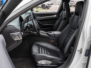 Лифтбек Porsche Panamera GTS 2014 года, 5200000 рублей, Краснодар