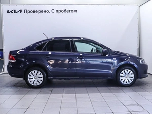 Седан Volkswagen Polo 2014 года, 890000 рублей, Красноярск