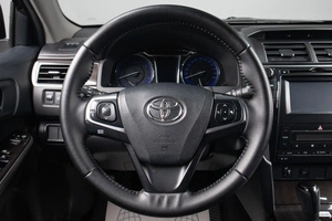 Седан Toyota Camry 2017 года, 1919000 рублей, Оренбург