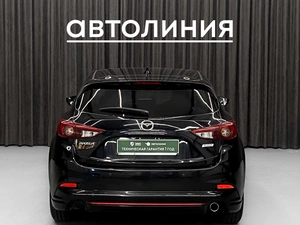 Хетчбэк Mazda Axela 2017 года, 1380000 рублей, Красноярск