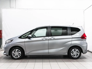 Минивэн Honda Freed 2019 года, 1450000 рублей, Красноярск