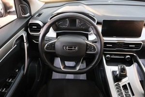 Внедорожник Geely Coolray 2023 года, 1999000 рублей, Омск