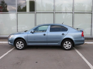 Хэтчбек Skoda Octavia 2009 года, 725000 рублей, Брянск
