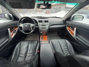 Седан Toyota Camry 2011 года, 1400000 рублей, Красноярск