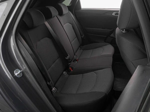 Хетчбэк Kia Ceed 2018 года, 1627000 рублей, Тюмень