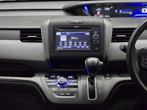 Минивэн Honda Freed 2017 года, 1550000 рублей, Красноярск