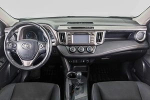 Внедорожник Toyota RAV4 2015 года, 2059000 рублей, Пермь