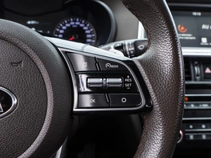 Седан Kia Optima 2019 года, 2038000 рублей, Волгоград