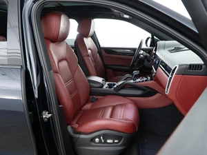 Внедорожник Porsche Cayenne S 2019 года, 8610900 рублей, Москва