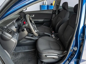 Седан Kia Rio 2013 года, 920000 рублей, Краснодар