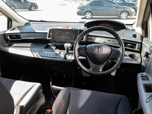 Минивэн Honda Freed 2010 года, 1065000 рублей, Краснодар