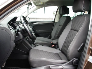 Внедорожник Volkswagen Tiguan 2018 года, 2379000 рублей, Владимир