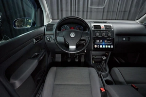 Минивэн Volkswagen Touran 2007 года, 950000 рублей, Красноярск