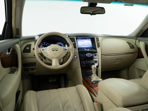 Внедорожник Infiniti QX70 2015 года, 2696900 рублей, Москва