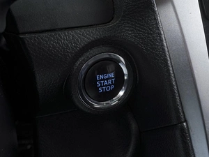 Седан Toyota Camry 2014 года, 2039000 рублей, Тюмень