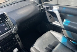 Внедорожник Toyota Land Cruiser Prado 2012 года, 2640000 рублей, Солонцы