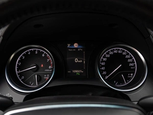 Седан Toyota Camry 2019 года, 2380000 рублей, Краснодар