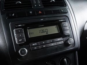 Седан Volkswagen Polo 2012 года, 820000 рублей, Волгоград