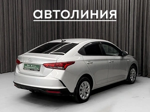 Седан Hyundai Solaris 2021 года, 1390000 рублей, Красноярск