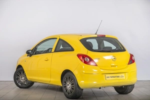 Хетчбэк Opel Corsa 2010 года, 379000 рублей, Томск