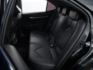 Седан Toyota Camry 2021 года, 2470055 рублей, Москва