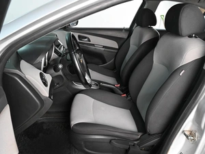 Седан Chevrolet Cruze 2011 года, 629000 рублей, Аксай