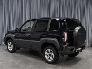 Внедорожник ВАЗ (LADA) Niva Travel 2024 года, 979000 рублей, Тюмень