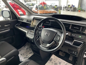 Минивэн Honda Stepwgn Spada 2015 года, 1797000 рублей, Солонцы