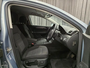 Универсал Volkswagen Passat 2013 года, 1080000 рублей, Красноярск