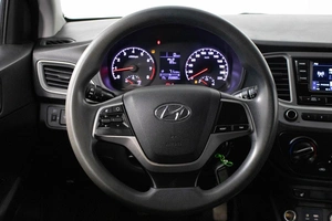 Седан Hyundai Solaris 2017 года, 839900 рублей, Казань