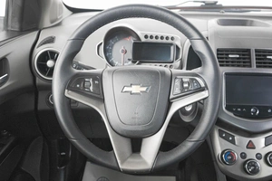 Седан Chevrolet Aveo 2013 года, 599000 рублей, Кемерово