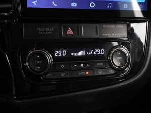 Внедорожник Mitsubishi Outlander 2018 года, 1849000 рублей, Воронеж