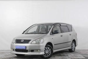 Минивэн Toyota Ipsum 2001 года, 949000 рублей, Кемерово