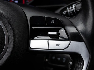 Седан Hyundai Elantra 2021 года, 2010000 рублей, Краснодар