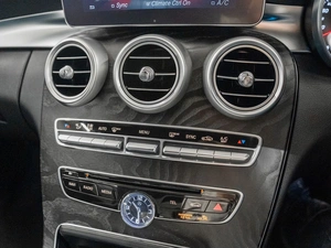 Седан Mercedes-benz C-класс 2014 года, 1730000 рублей, Красноярск