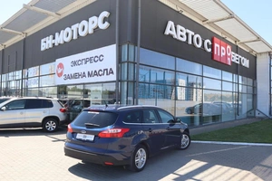 Хэтчбек Ford Focus 2012 года, 885000 рублей, Мирное