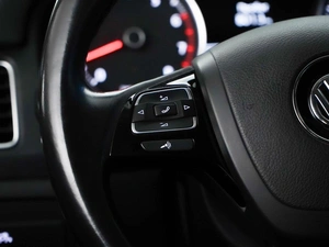 Внедорожник Volkswagen Touareg 2015 года, 2580055 рублей, Москва
