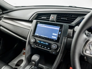 Хетчбэк Honda Civic 2018 года, 1750000 рублей, Красноярск