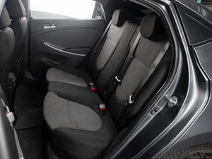 Седан Hyundai Solaris 2013 года, 1020000 рублей, Тюмень
