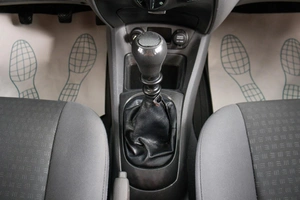 Хетчбэк Kia Rio 2006 года, 449000 рублей, Пермь