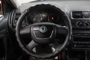 Универсал Skoda Fabia 2013 года, 479000 рублей, Новокузнецк