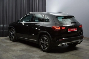 Внедорожник Mercedes-benz GLA-класс 2020 года, 4350000 рублей, Красноярск