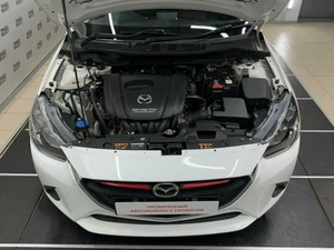 Хетчбэк Mazda Demio 2015 года, 855000 рублей, Красноярск