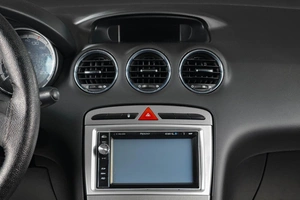 Хетчбэк Peugeot 308 2010 года, 579000 рублей, Тюмень