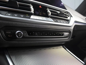 Седан BMW 3 серия 2019 года, 3699000 рублей, Омск