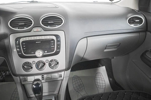 Седан Ford Focus 2010 года, 549000 рублей, Кемерово